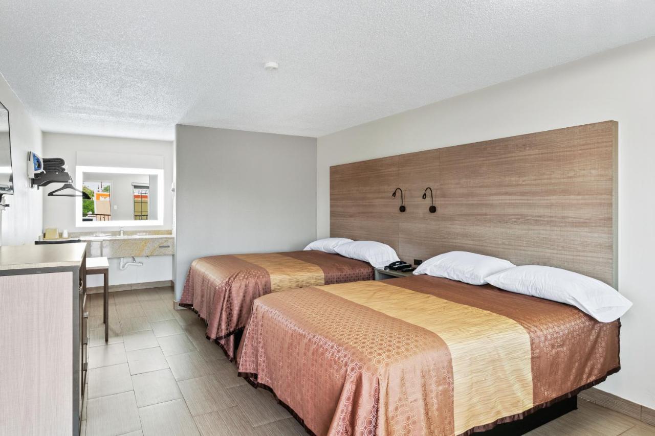 Siesta Inn 맥앨린 외부 사진
