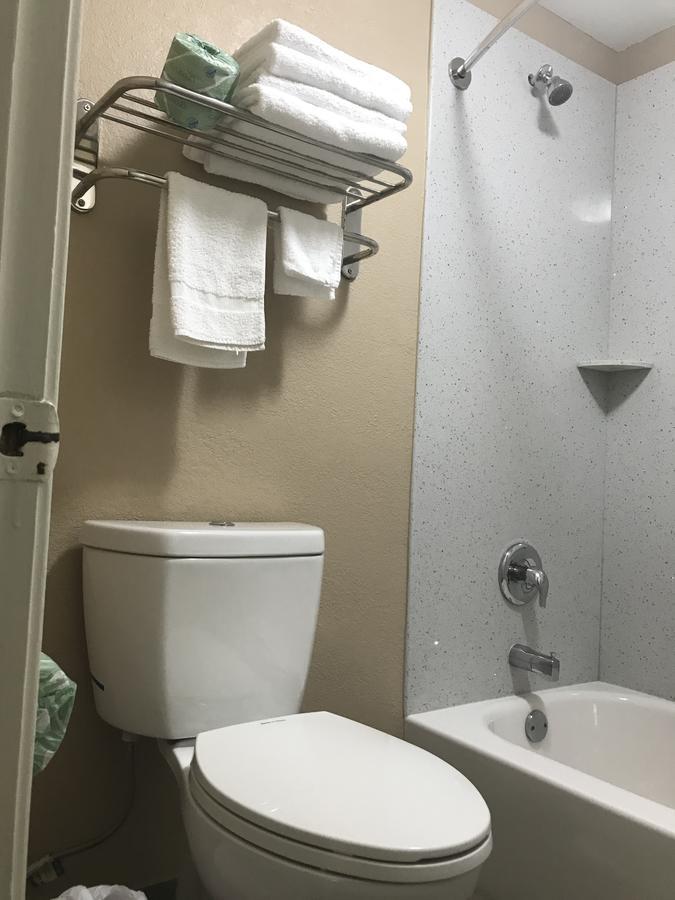 Siesta Inn 맥앨린 외부 사진