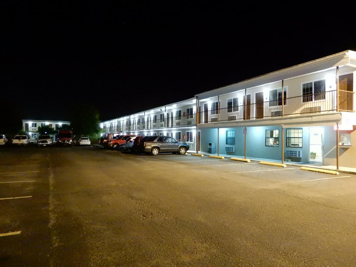 Siesta Inn 맥앨린 외부 사진
